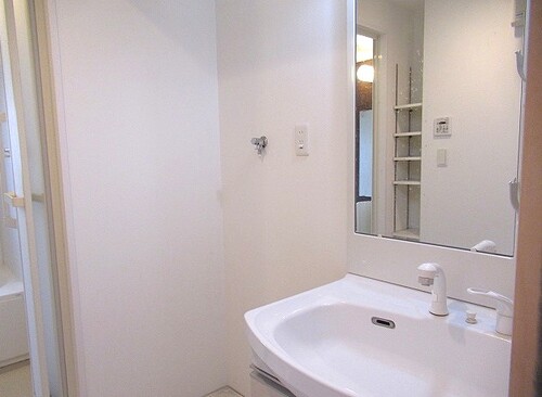 洗面設備　洗面化粧台