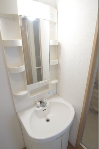 洗面設備　※別部屋の参考写真となります※現況優先※