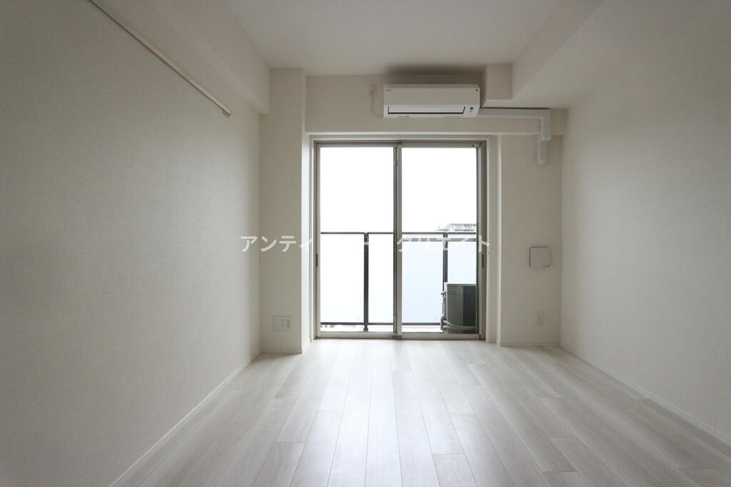 居室・リビング　同タイプ別部屋5階の写真です