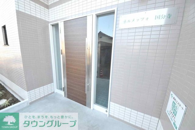 エントランス　★お問い合わせはタウンハウジングまで★