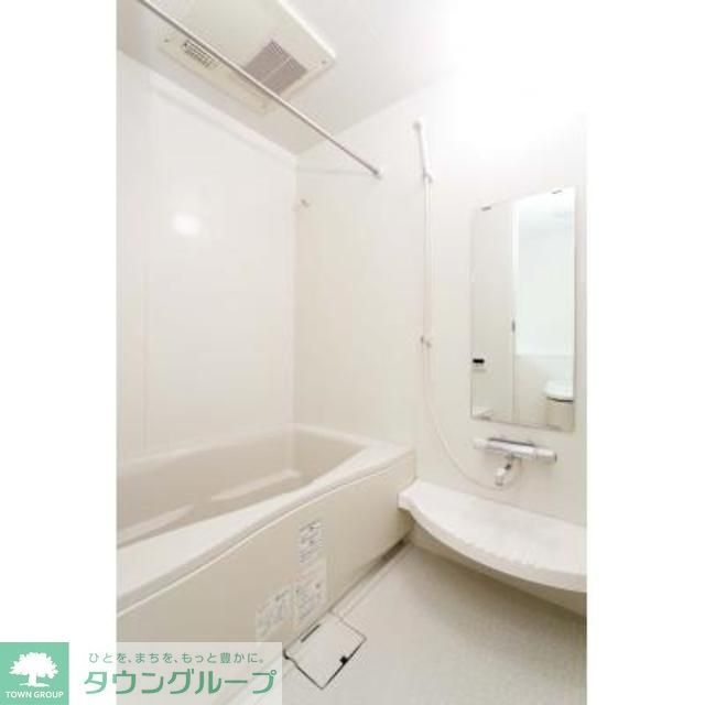 バス・シャワールーム　※写真は同タイプ住戸です。