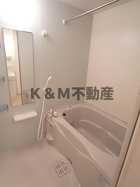 バス・シャワールーム　日々の暮らしに欠かせないお風呂です