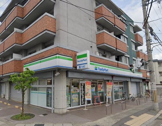 コンビニ　ファミリーマート 中久世一丁目店（コンビニ）まで760m