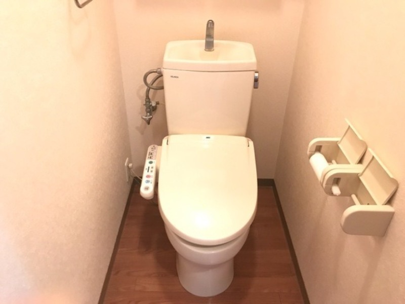 トイレ　図面と現状に相違がある場合には現状を優先
