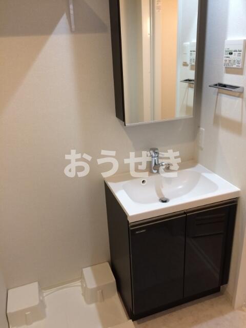 洗面設備　※同仕様参考写真