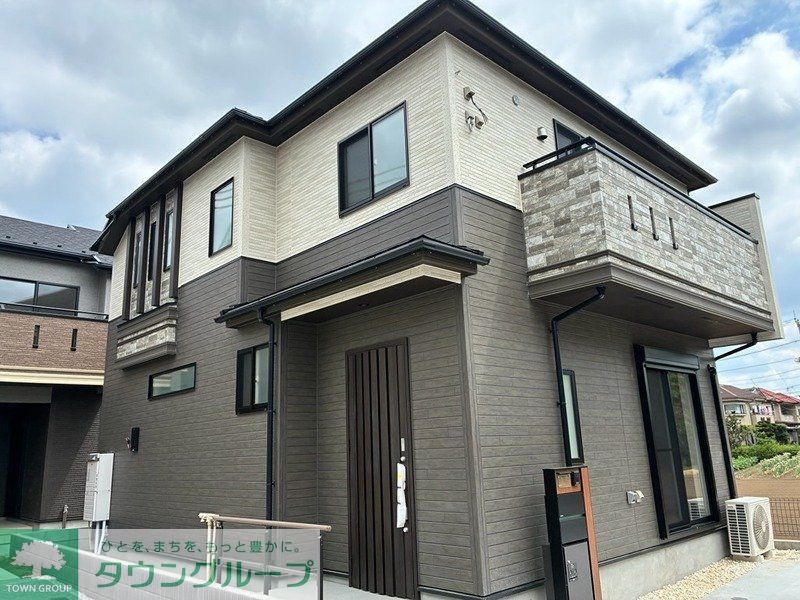 建物外観　エントランス