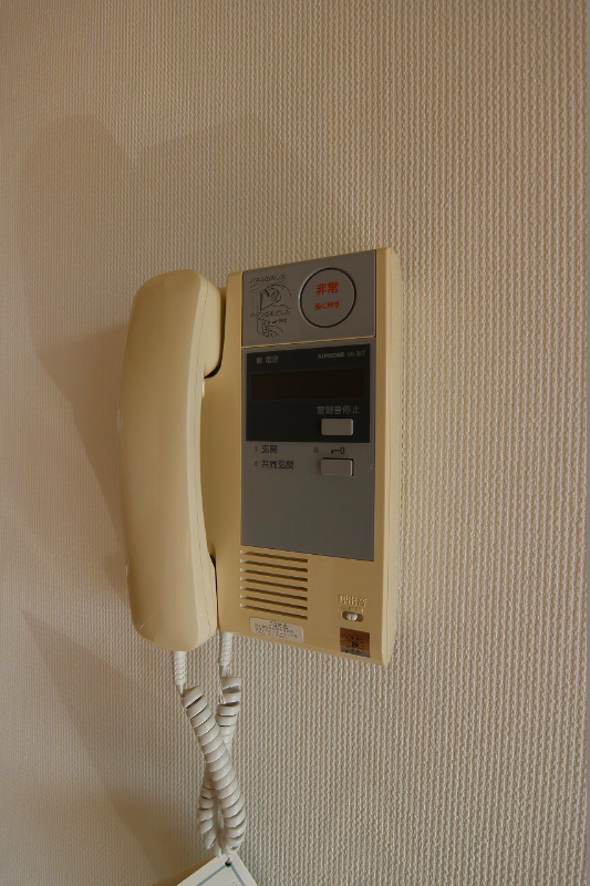 セキュリティ　インターフォンは必須アイテム。