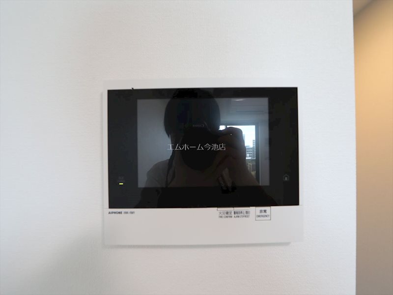セキュリティ　TVモニター付インターホン完備