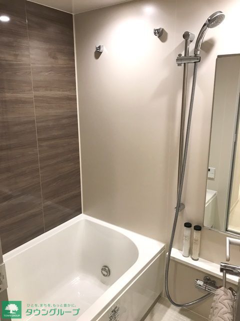 バス・シャワールーム　※写真は同タイプ住戸です。