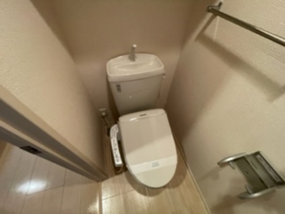 トイレ　※別部屋の写真です