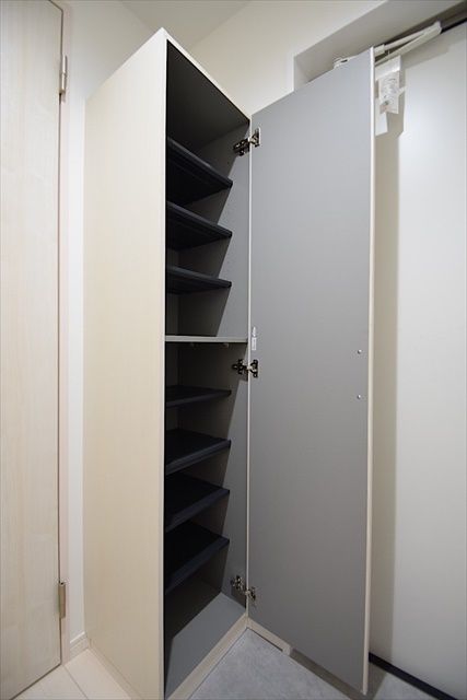 玄関　別部屋参照写真