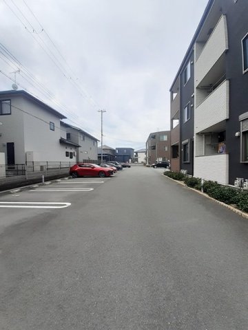 駐車場　駐車スペースもあります