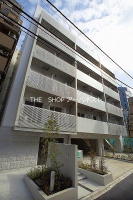 建物外観　東新宿駅徒歩２分！