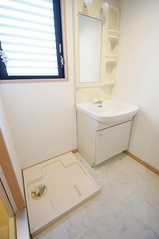 洗面設備　別部屋の写真です