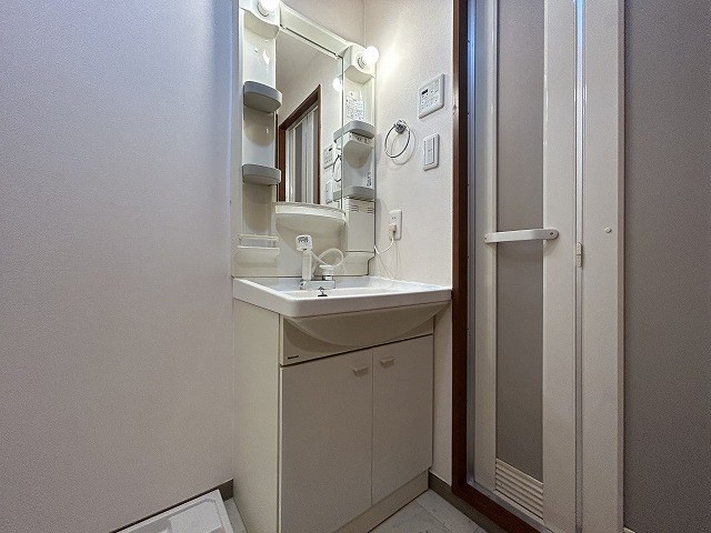 洗面設備　別部屋参考写真