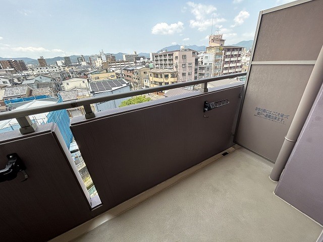 バルコニー　上階部分　別部屋参考写真