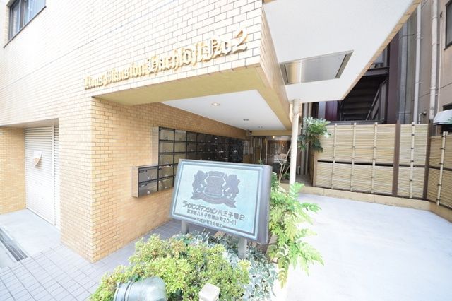 エントランス　★お部屋探しは株式会社タウンハウジング東京まで★