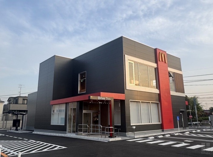 飲食店　マクドナルド（飲食店）まで600m