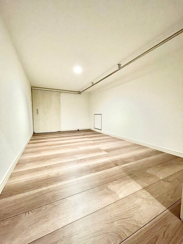 玄関　201号室の写真です