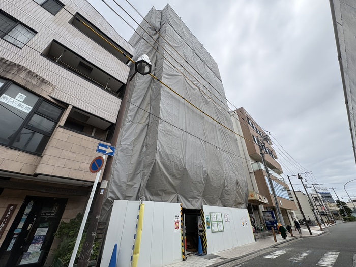 建物外観　建築中