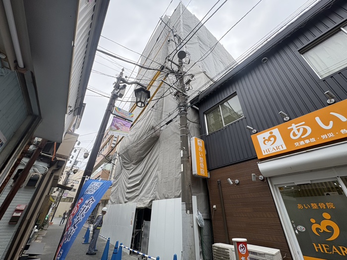 建物外観　建築中