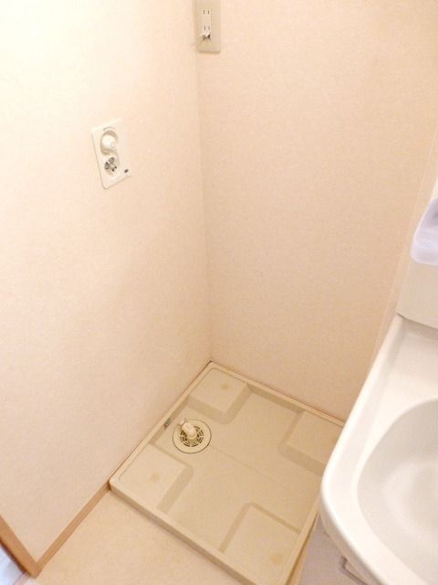 その他設備　★スペースに余裕のある防水パン★