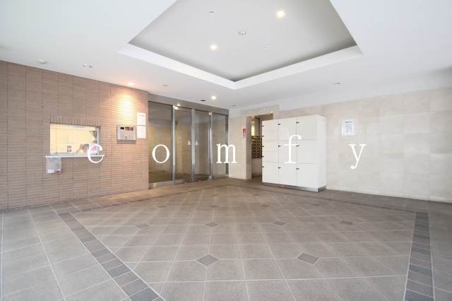 建物外観　エントランス・オートロック