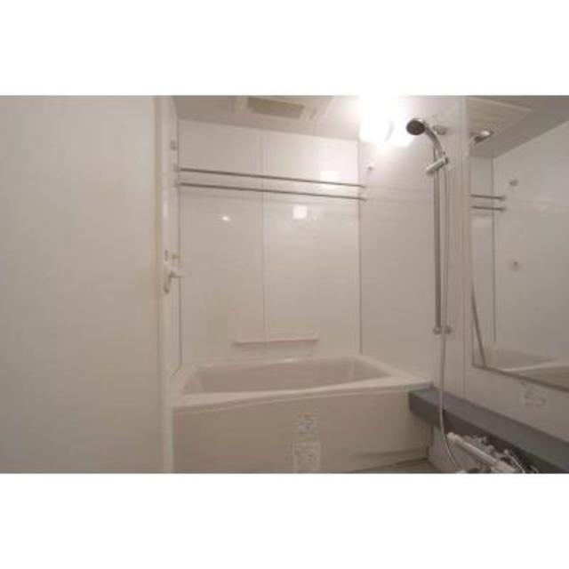 バス・シャワールーム　※写真は同タイプ住戸です。
