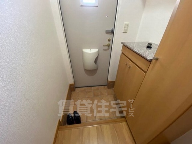 ＪＲ東海道本線 瀬田駅 徒歩20分 2階建 築21年の玄関写真