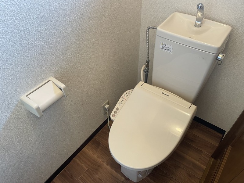遠州鉄道 第一通り駅 徒歩5分 6階建 築22年のトイレ写真