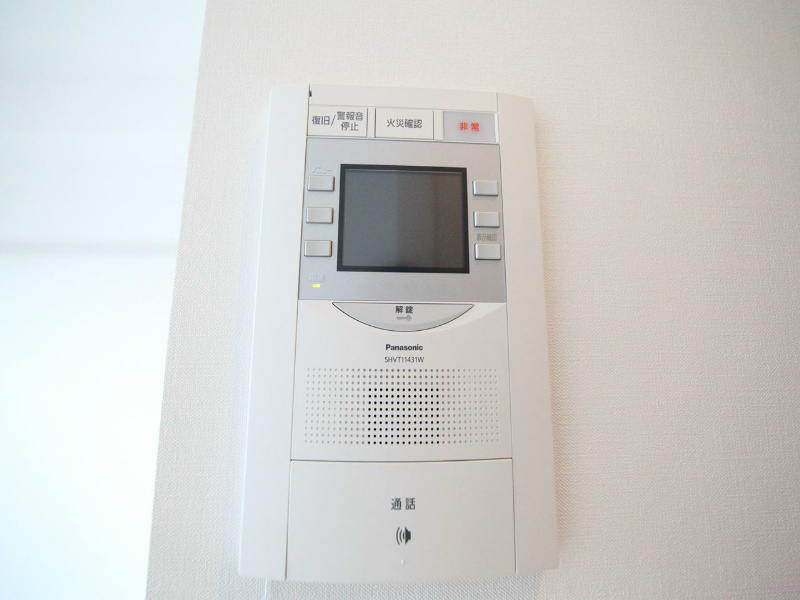 セキュリティ　TVモニター付インターホン