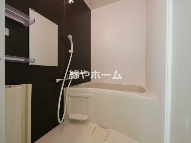 バス・シャワールーム　日々の疲れを癒すお風呂付です