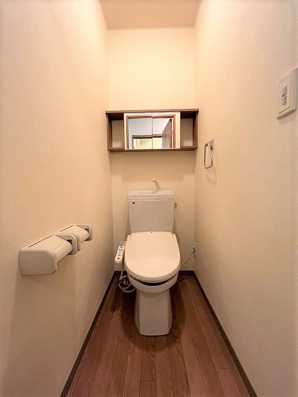 ハイム行村のトイレ写真