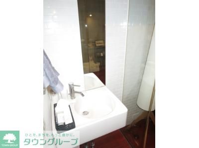 洗面設備　＊備品はイメージです