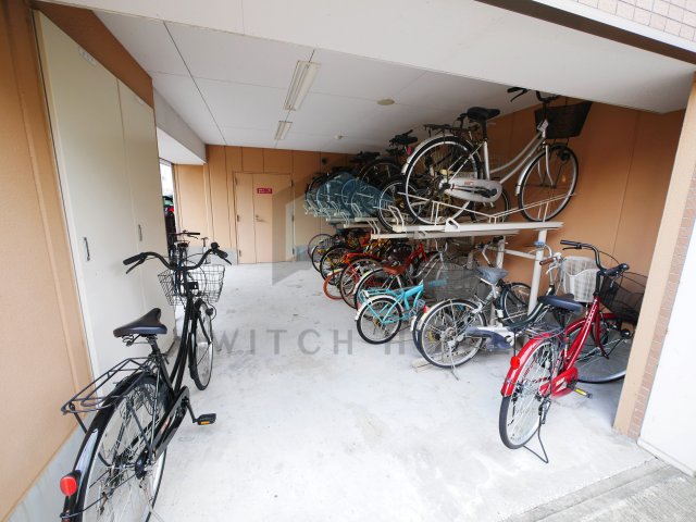 M’プラザ高井田の玄関写真