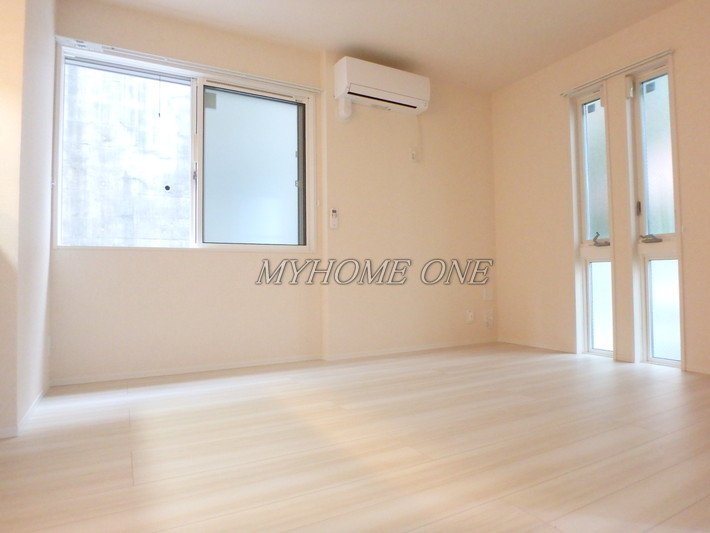 TSUBAKI HOUSEの居間写真