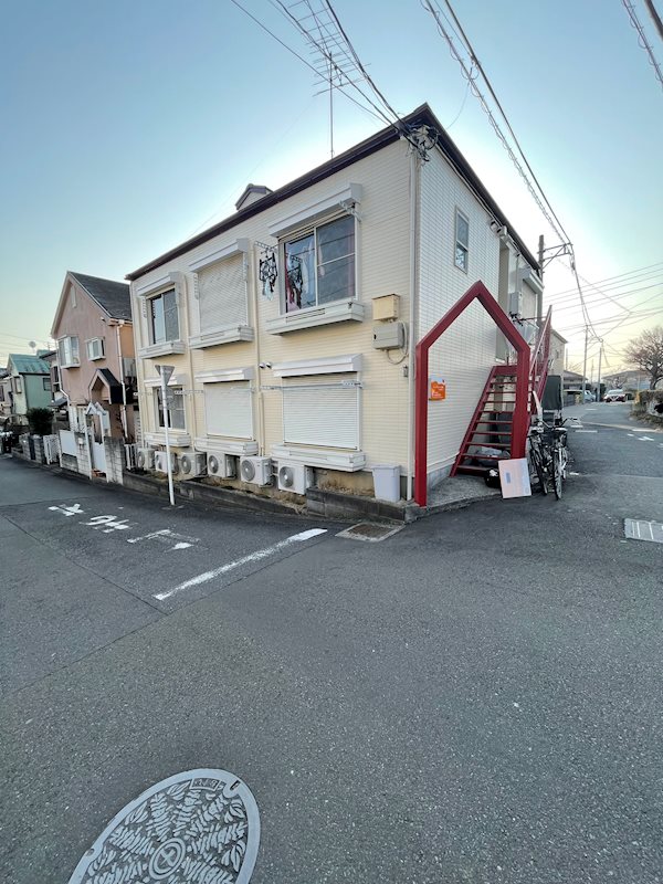 メゾンドフローレス橋本の外観写真