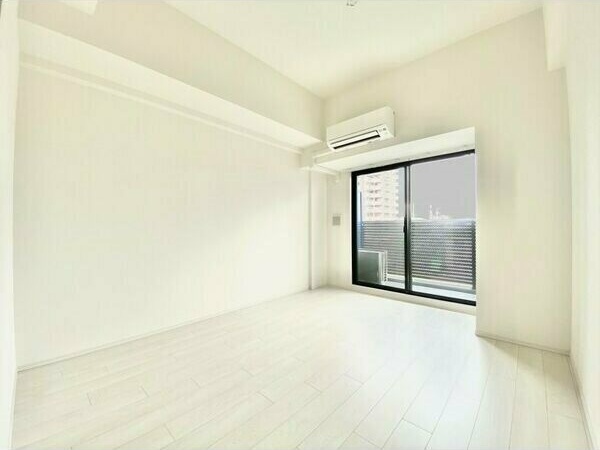 S-RESIDENCE四日市元町の居間写真