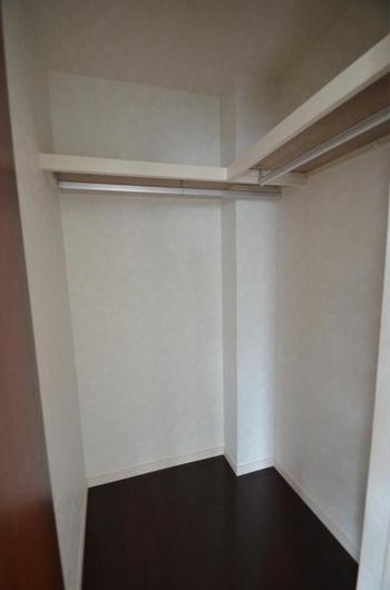 収納　ウォークインクローゼット