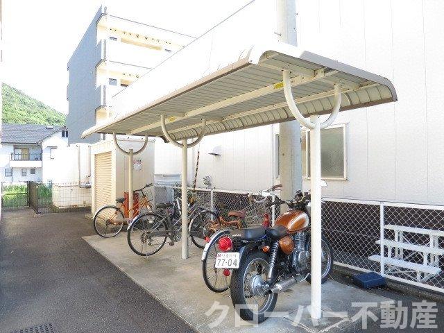 ＪＲ予讃線 宇多津駅 徒歩21分 4階建 築24年の外観写真