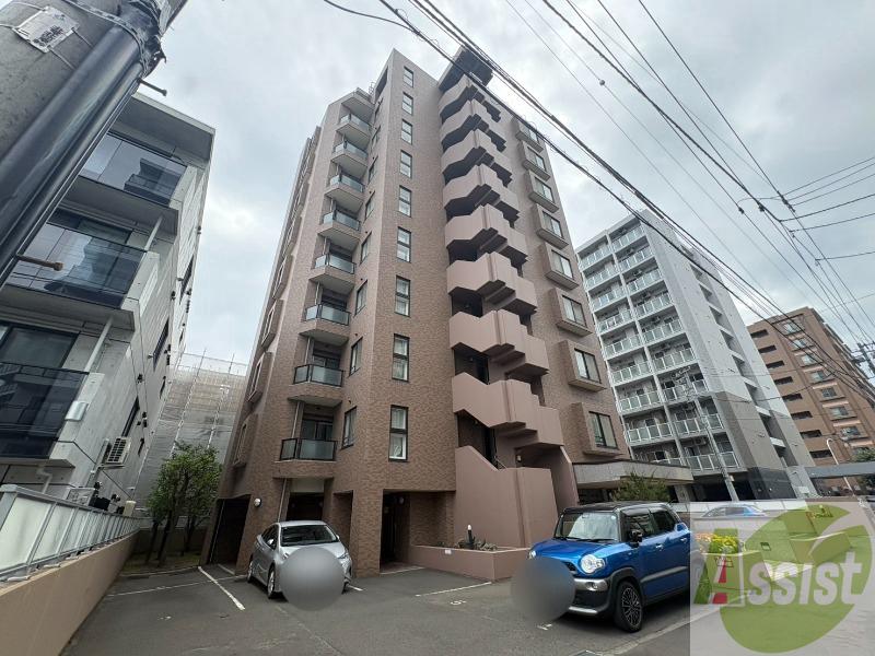 建物外観　札幌市中央区北３条「ファミール円山北３条」