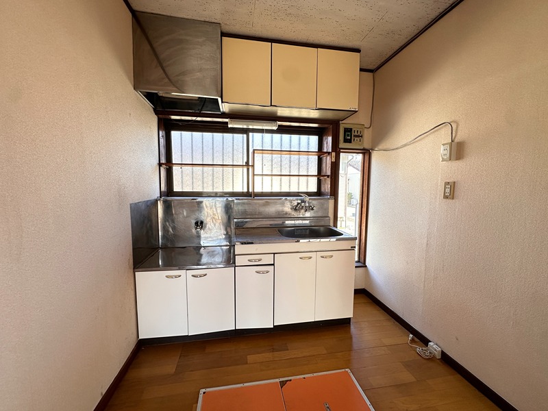 キッチン　同建会社同モデル