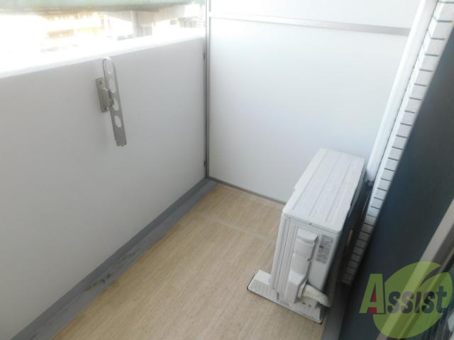 バルコニー　風通しの良いお部屋です。