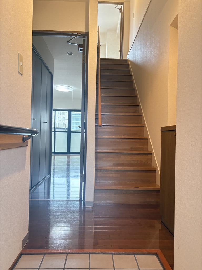その他部屋・スペース　階段