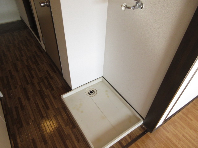 その他　洗濯機は室内に設置できます