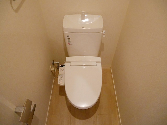 トイレ　☆ウォシュレット付き☆