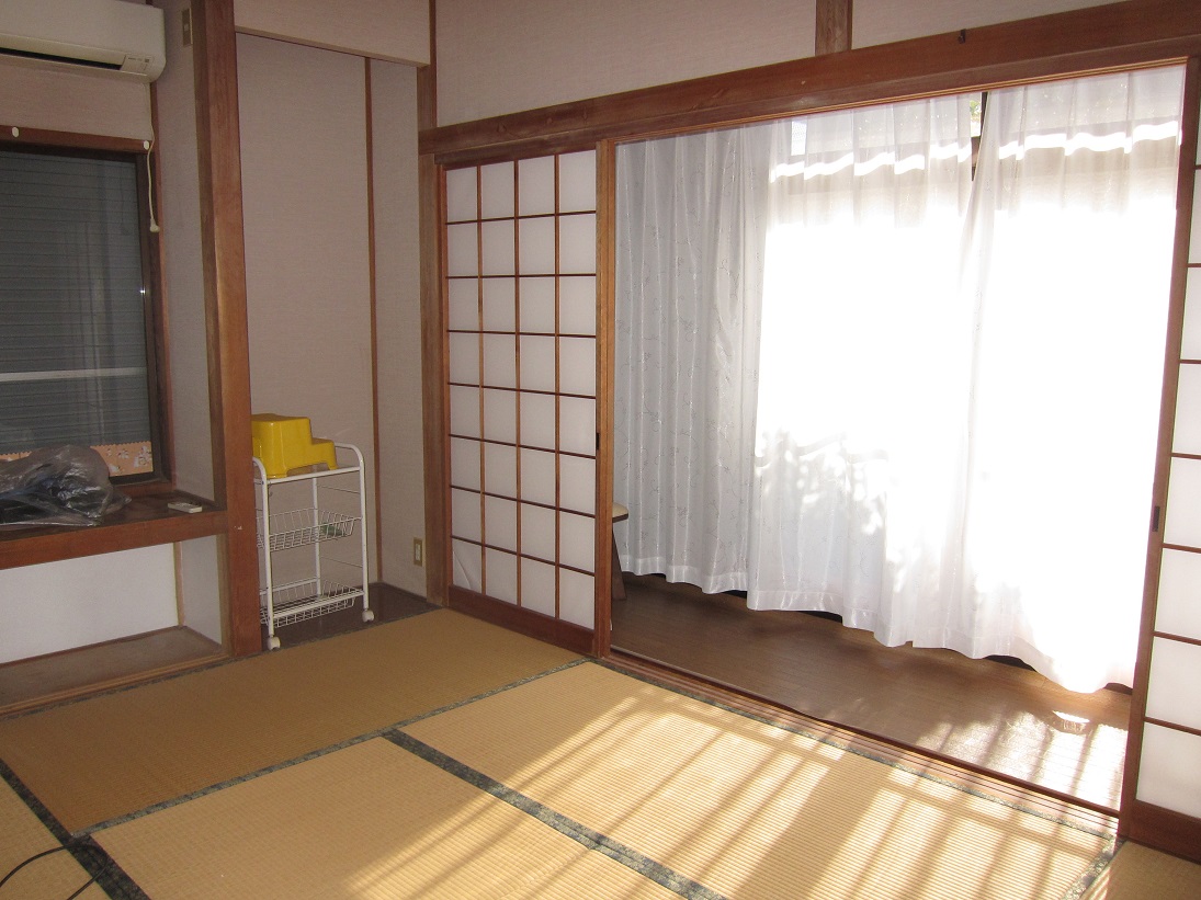 牛沢町戸建貸家の内装写真
