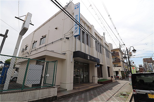 銀行　池田泉州銀行大東支店（銀行）まで176m