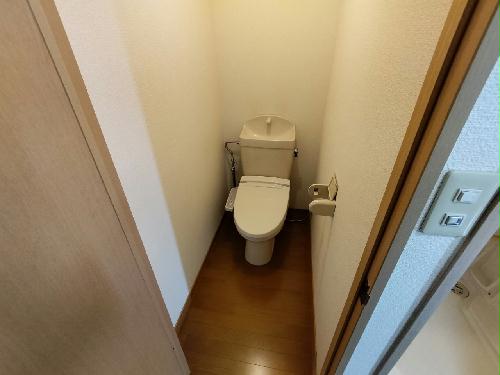 トイレ　設備・仕様は号室により異なる為、現況を優先致します。