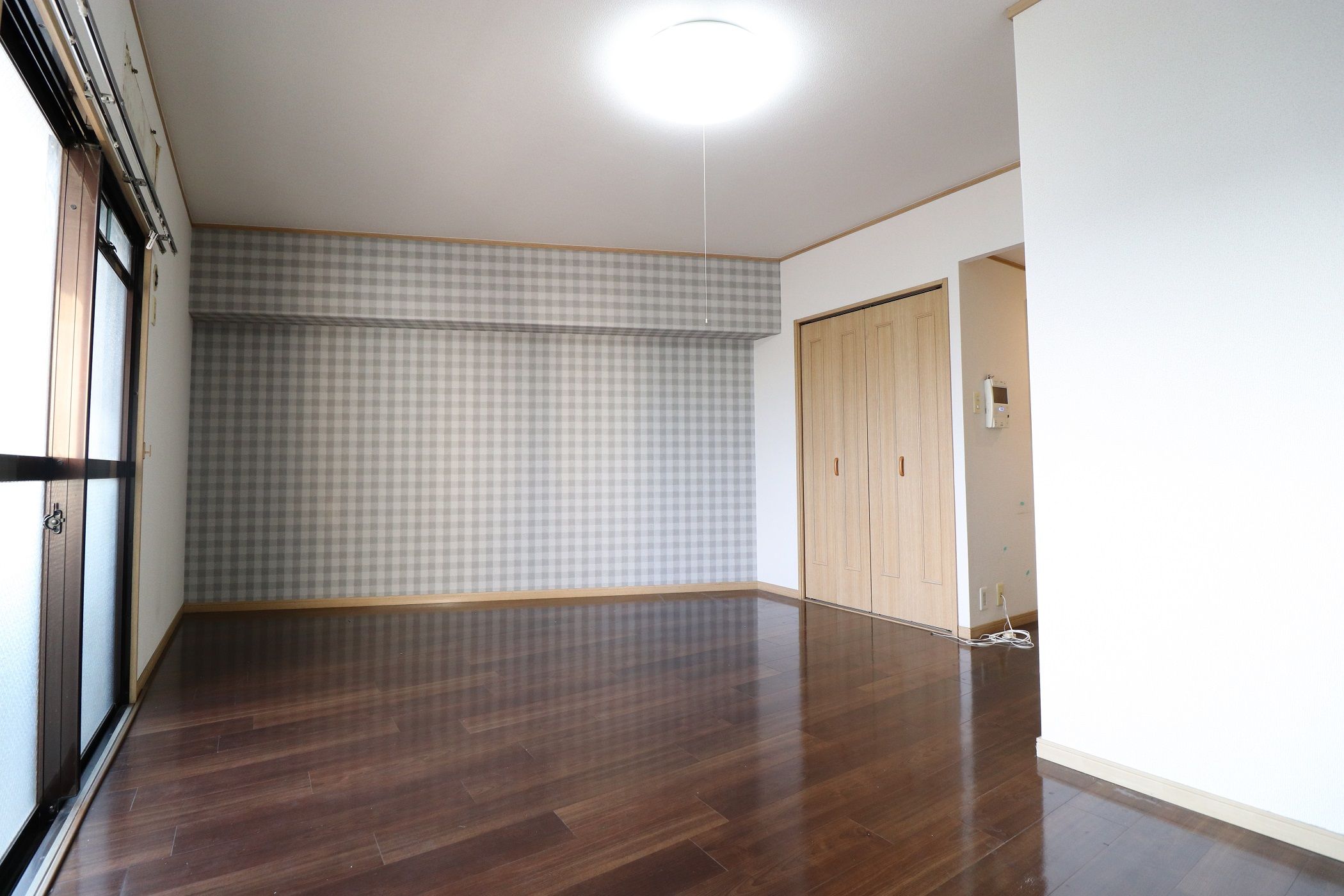 居室・リビング　中々ない広々としたお部屋です☆